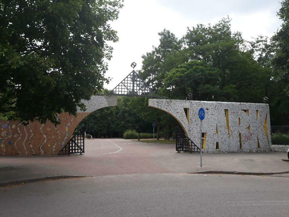Apartament Park Słupsk Esterno foto