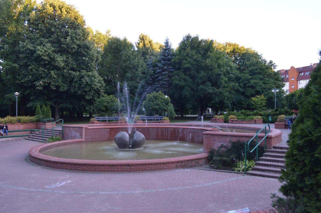 Apartament Park Słupsk Esterno foto